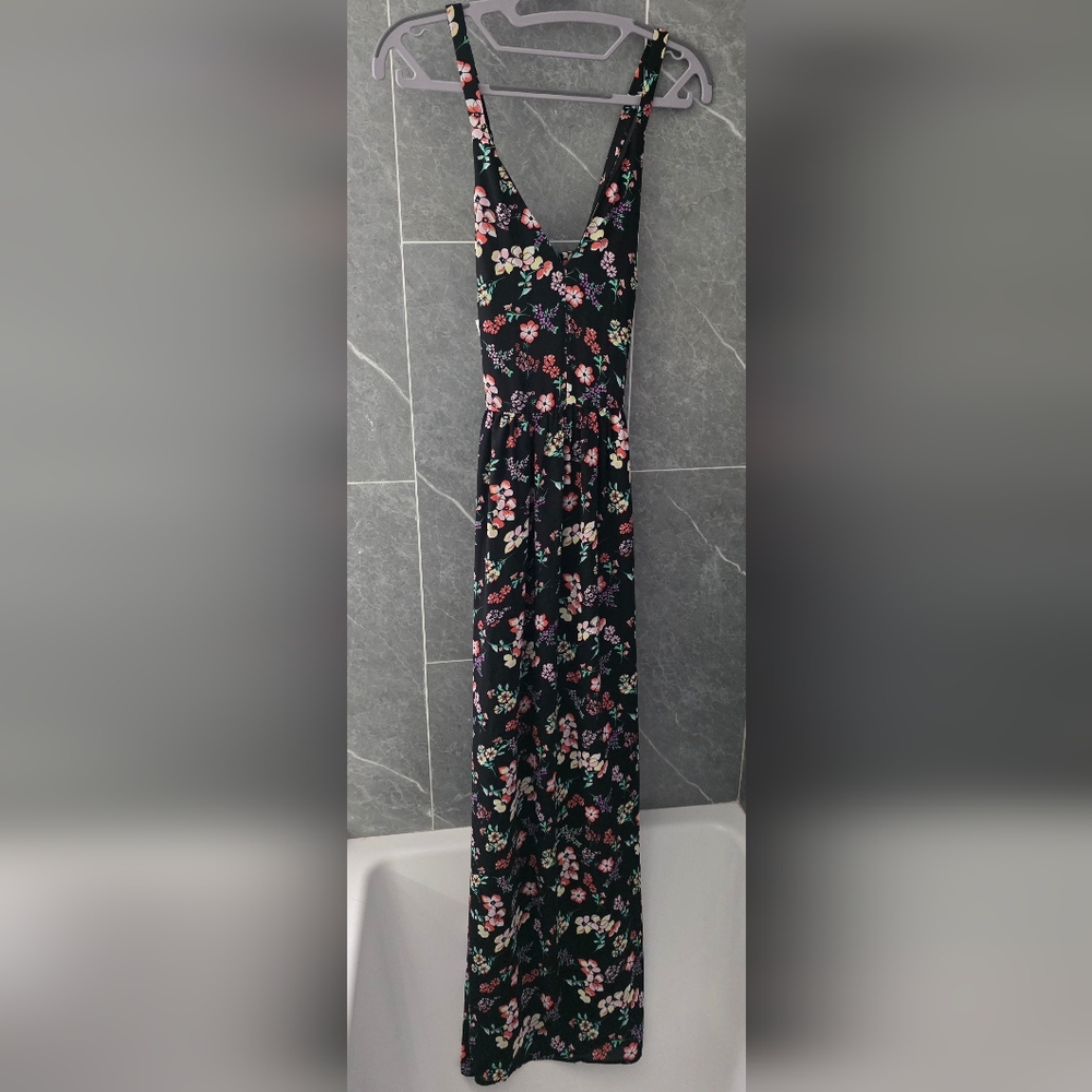 NWT New With Tags Gap Black Floral Maxi Dress Size 0